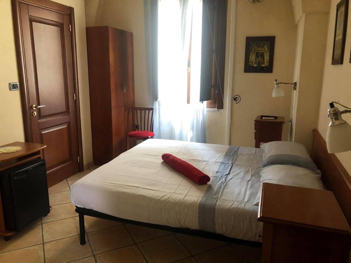 Mini Hotel Peperoncino Palace 2 Racale Εξωτερικό φωτογραφία